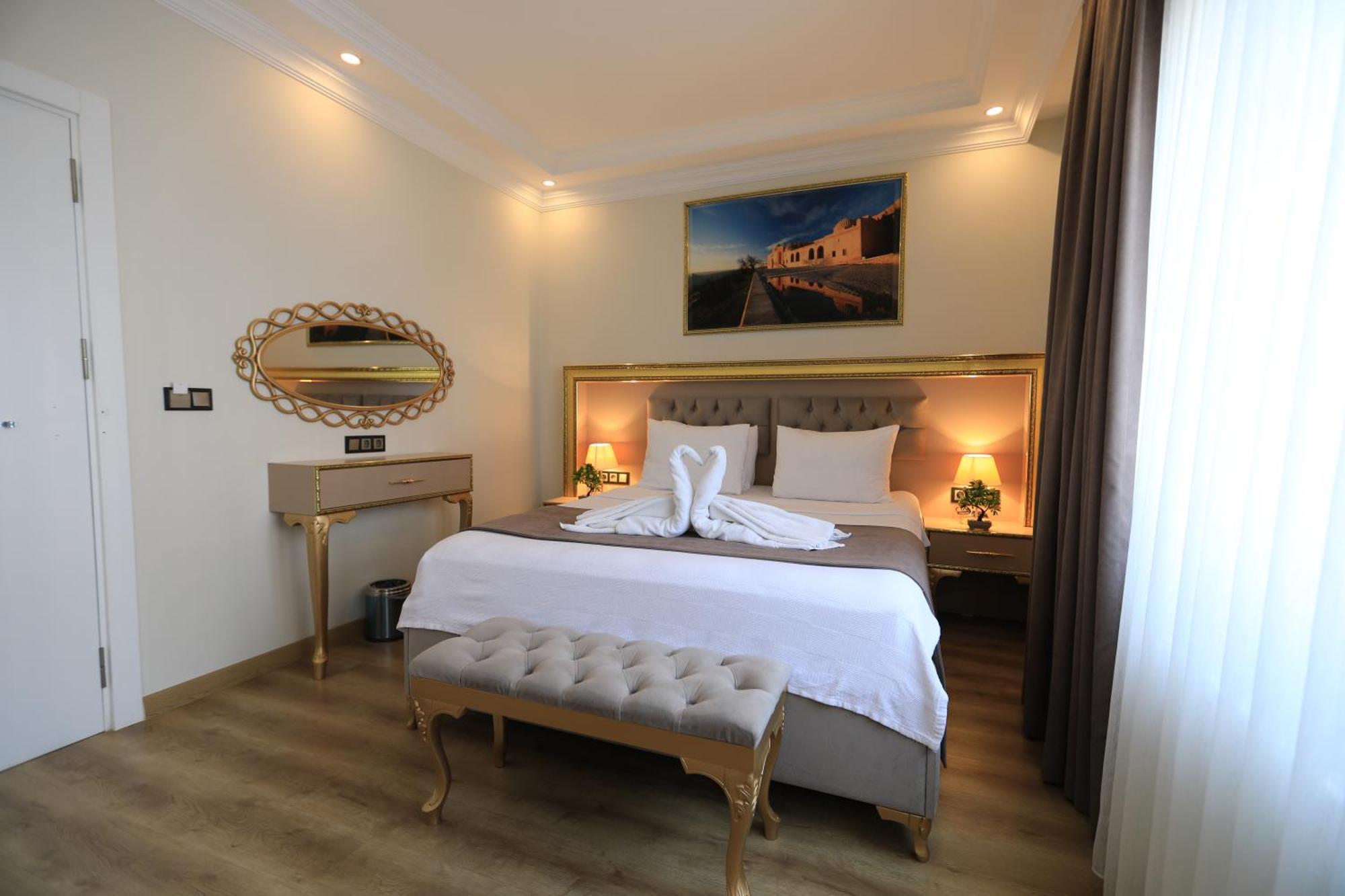 Blue Zerzevan Konak Hotel — Photos 1